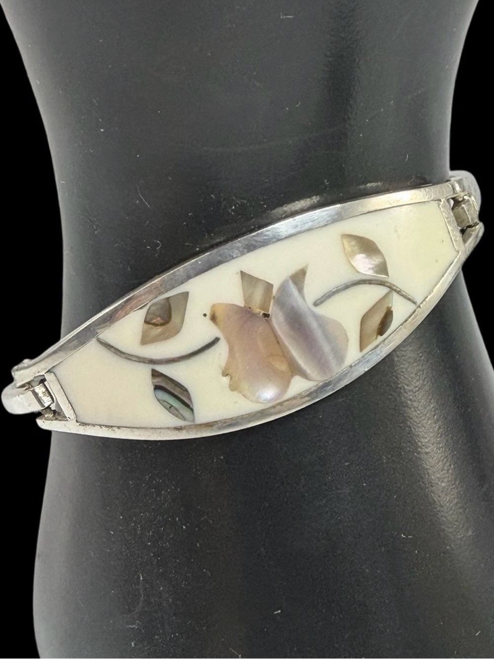 Vintage Peach Purple Blue Tulip Mother of Pearl Inlay Floral Cuff Bracelet 7”